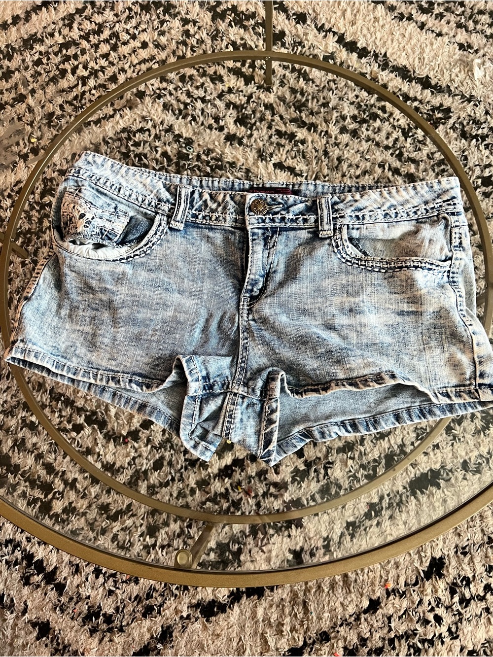 No Boundaries Light Blue Washed Denim Cutoff Shorts